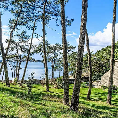 De La Pointe Du Blair By Interhome Baden